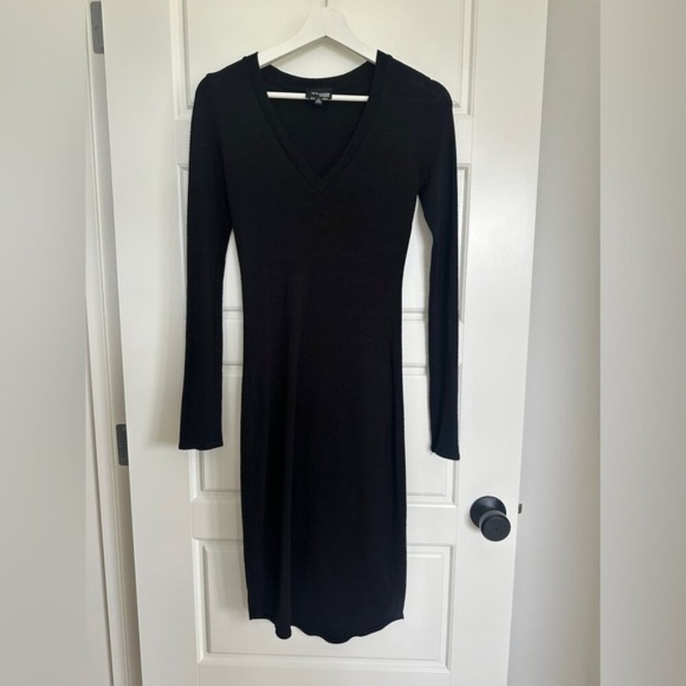 Wilfred Black V-Neck Long Sleeve Stretchy Dress